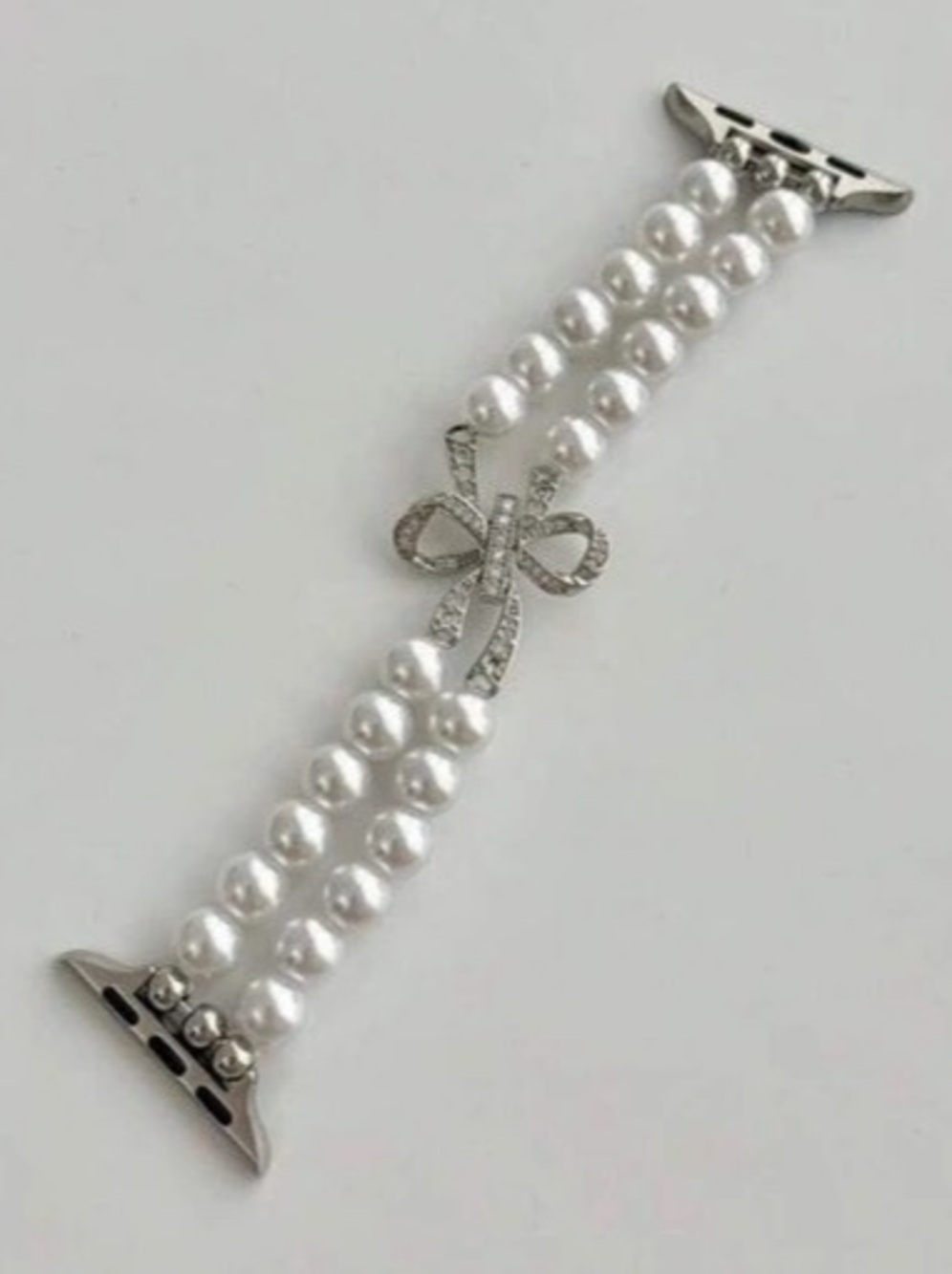 New Pearl Bow Apple Watch band in White & Silver 38-49mm